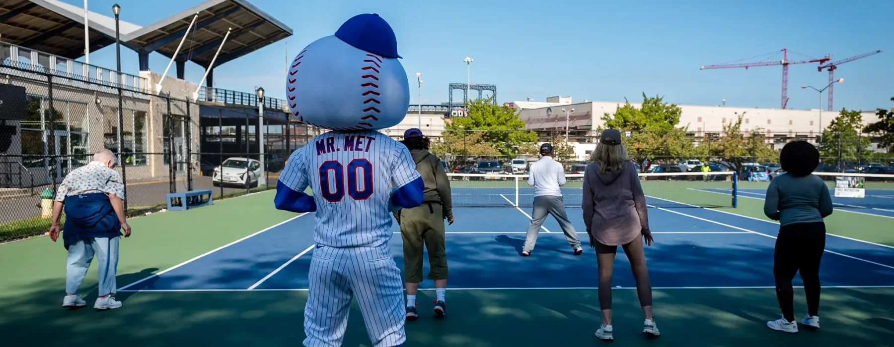 10.9.24_SeniorsFitness_MetsSrsFitnessFair_FlushingMeadows_SeanJamar68